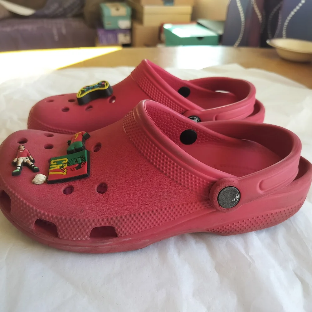 Crocs Red Clogs Size Men's 6/ Women's 8 with Soccer Charms